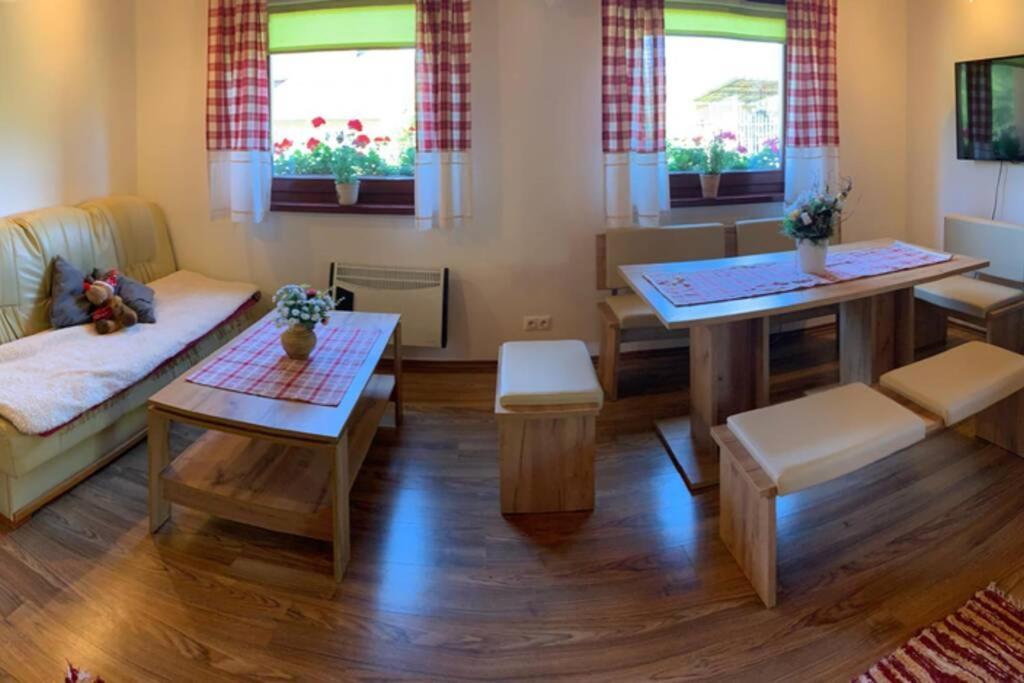 Domcek U Fera Villa Zázrivá Екстериор снимка